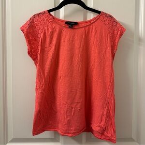 [Atmosphere] ✨ Coral Lace T-shirt